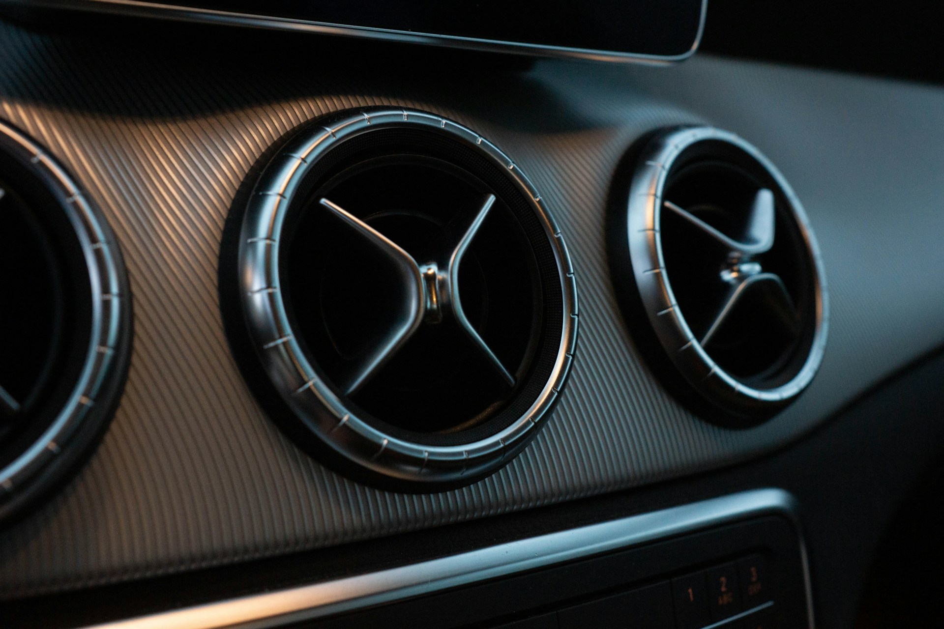 Pourquoi la clim est indispensable sur les voiture électriques ?
