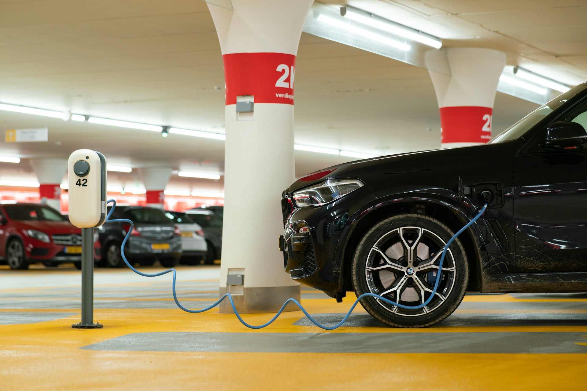 Equiper plusieurs sites d'entreprise en bornes de recharge