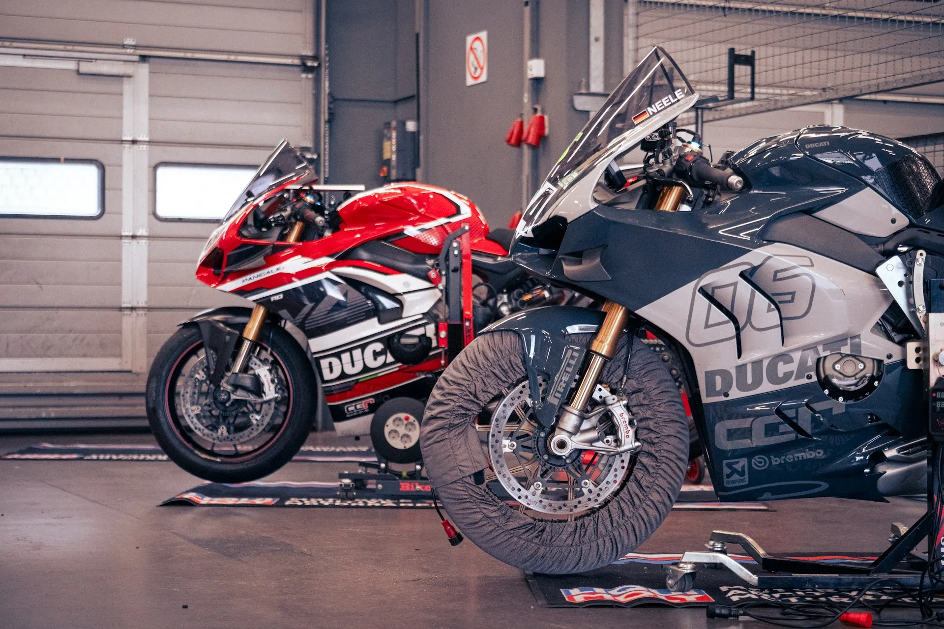 guide complet des équipements pour remorquer 2 motos facilement